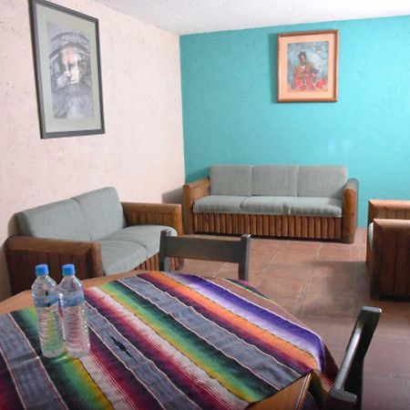 Hotel Las Fumarolas De Don Goyo 촐룰라 외부 사진