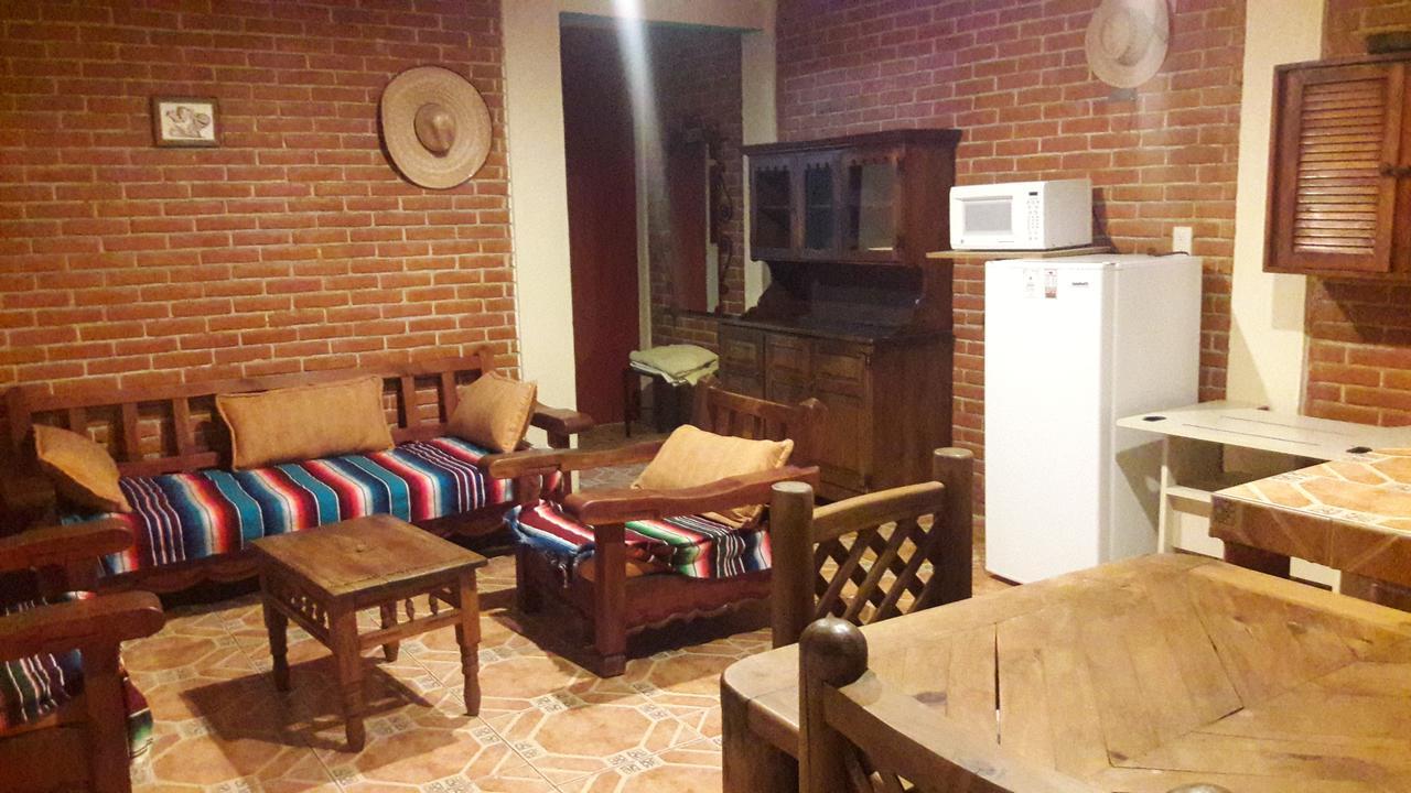 Hotel Las Fumarolas De Don Goyo 촐룰라 외부 사진